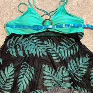 Womens Tankini Palm Green XL Bathing Suit Top